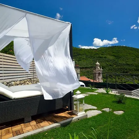 Chalet In Liguria * Vasia
