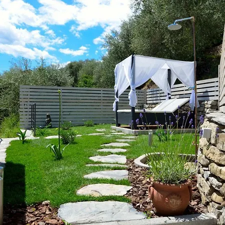 Chalet In Liguria Vasia