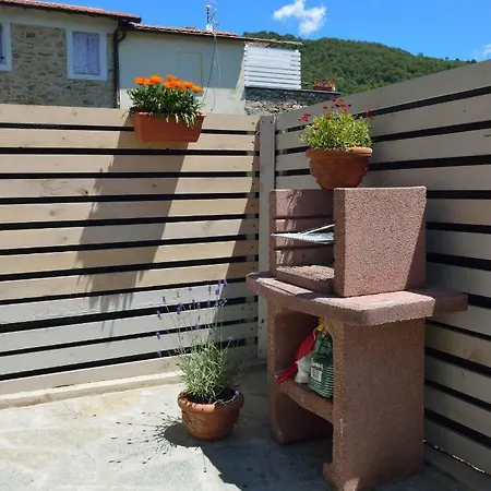 Feriehus Chalet In Liguria Vasia
